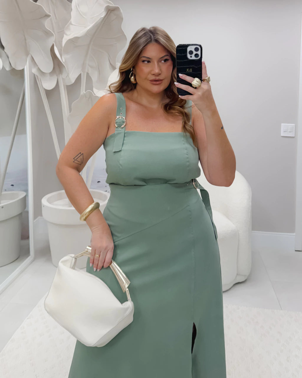 Conjunto Mariah Alfaiataria Saia Longa + Cropped